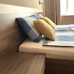Asinela с гараж Burgas