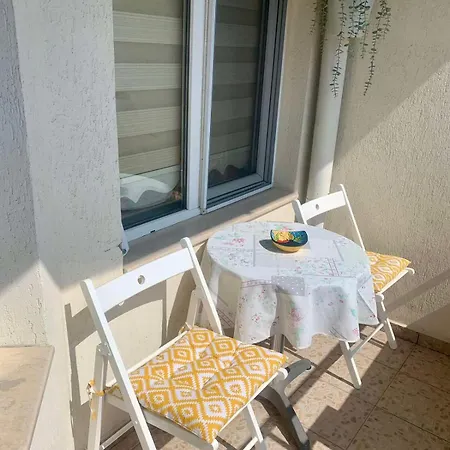 Asinela с гараж *