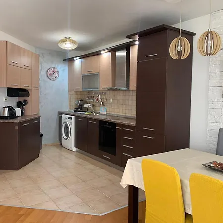 Asinela с гараж Apartment *