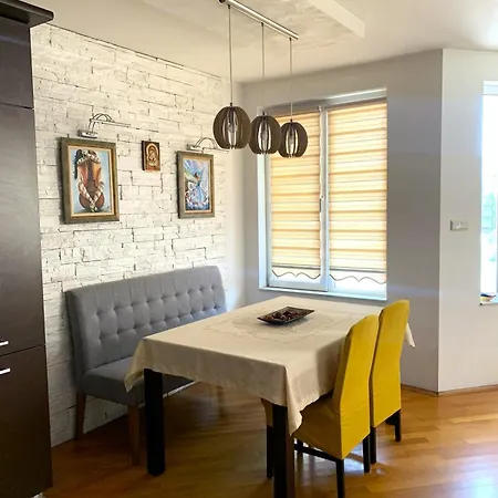 Apartment Asinela с гараж *