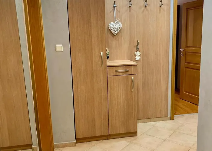 Asinela с гараж شقة *